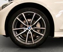 BMW 330 d xDrive Sport Line Navi PDC 1-Hand AHK