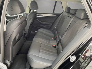 BMW 520 - 11