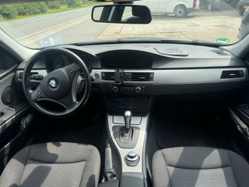 BMW 325 - 12