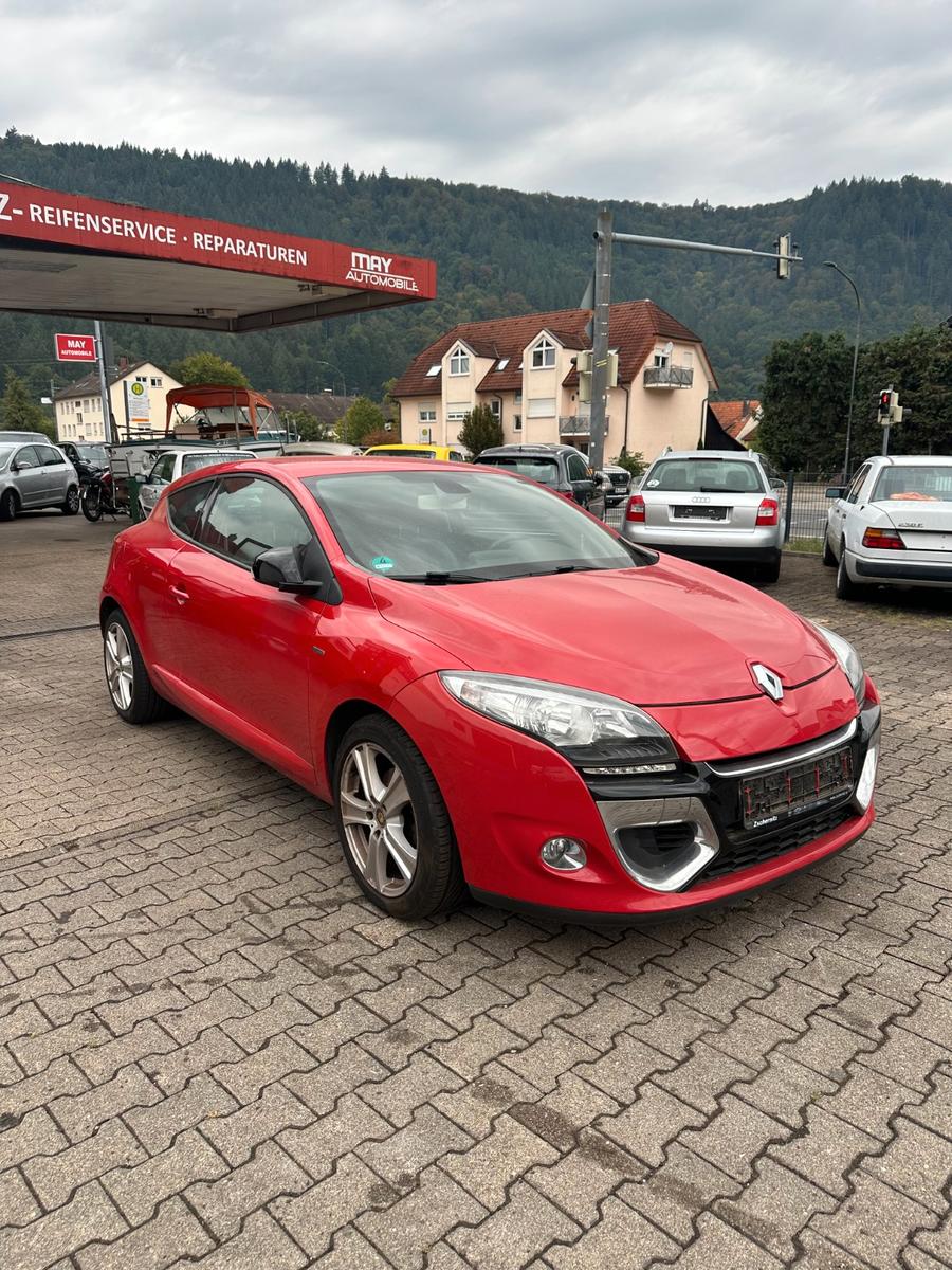 Renault Megane III Coupe BOSE Edition