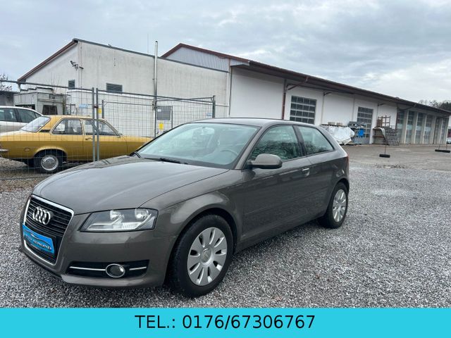 Audi A3 2.0 TDI Attraction quattro EURO 5