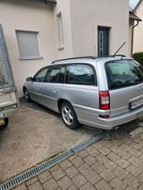 Opel Omega Caravan V6 - Opel aus 2001: Kombi