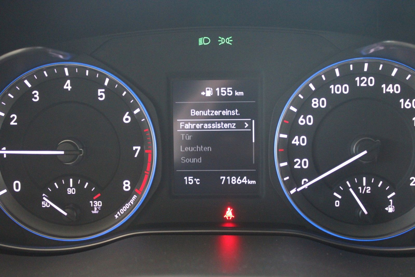 Fahrzeugabbildung Hyundai KONA 1.0 T-GDI KLIMA AHK Allwetter PDC Tempomat