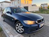 BMW 318 3 Touring 318i Klimaautom.*PDC*AHK*TÜV 12/27 - BMW 318 aus 2007: Kombi