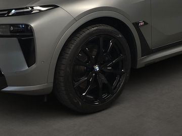 BMW X7 M60 - 6
