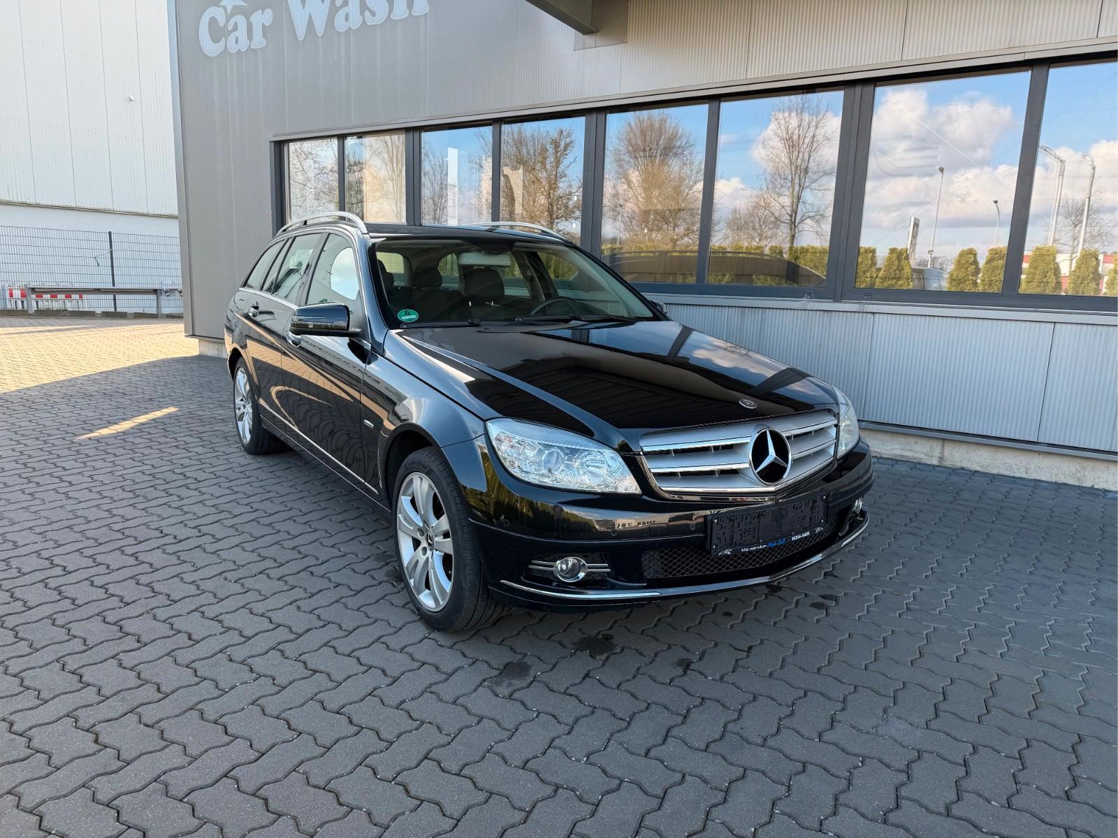 Mercedes-Benz C 250 T-Modell BlueEfficiency 150KW  Automatik