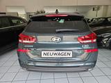 Hyundai i30 Kombi Advantage Plus Mild-Hybrid Automatik - Hyundai i30 Neuwagen mit Benzin-Antrieb: ESP, Kombi
