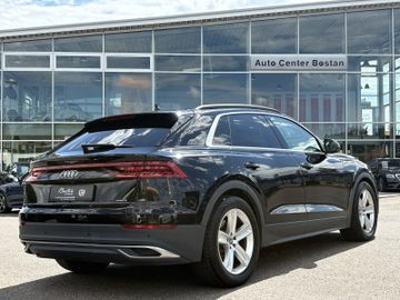 Audi Q8 - 6
