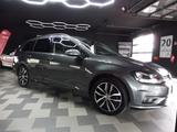 Volkswagen Golf VII Variant 2.0 TDI DSG/LED/NAV/MASSAGE/ACC - Volkswagen Golf: 2 0 TDI Variant