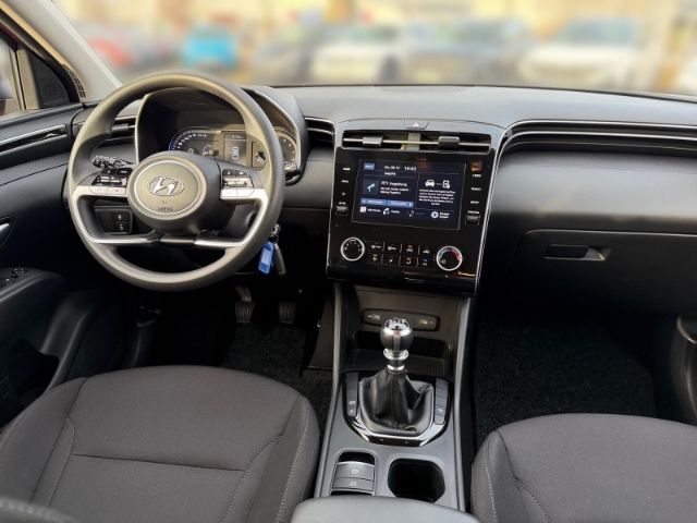 Fahrzeugabbildung Hyundai Tucson Pure 2WD CarPlay Kamera Tempomat Klima DA