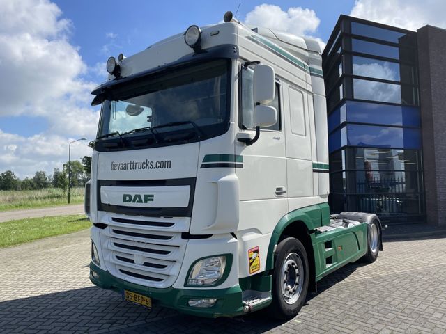 DAF XF 440 FT Spacecab / ADR/ NL Truck / 700.000 KM