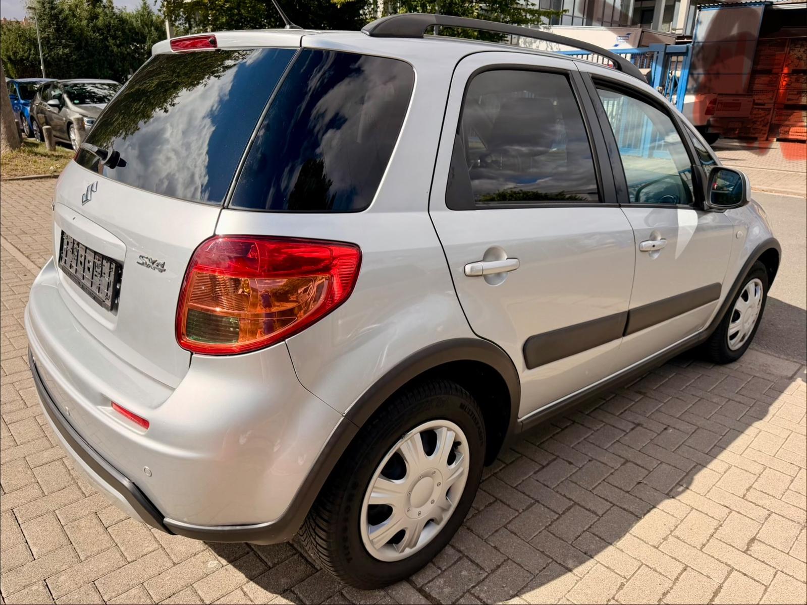 Suzuki SX4 Club/AUTOMATIK/TÜV§INSPEKTIONNEU