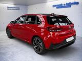 Hyundai i30 1.5 T-GDI 48V-Hybrid DCT N-Line *LED*PANO* - Hyundai i30: Rot