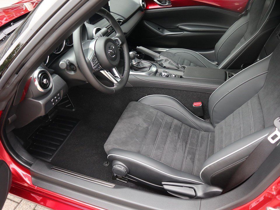 Fahrzeugabbildung Mazda MX-5 Homura G-132 *Sofort*Aktion* Recaro Bilstei