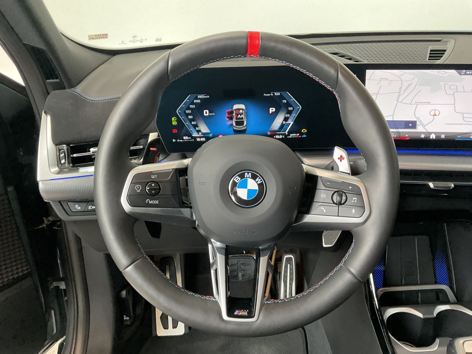 Fahrzeugabbildung BMW X2 M35i xDrive |Glasdach |M Sportpaket Pro |21"