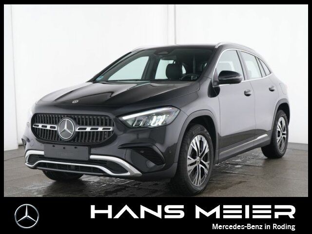 MERCEDES-BENZ GLA 200 Progr. Türen Beifahrerseite beschädigt
