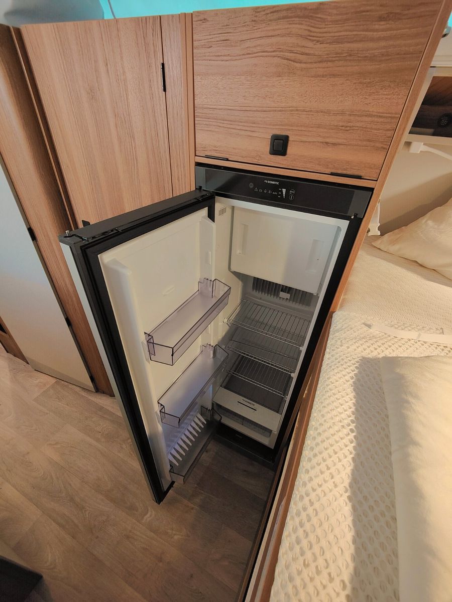 Fahrzeugabbildung HYMER / ERIBA / HYMERCAR Touring 560 Legend Urban 2026