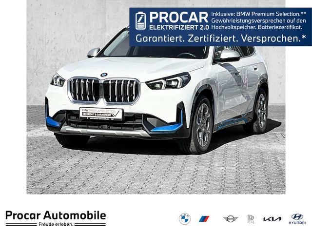 BMW iX1 xDrive30 X-LINE+PANO+KAMERA+NAVI+LED+SHZ+ALL