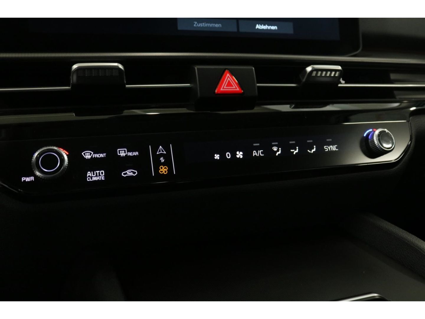 Fahrzeugabbildung Kia Sportage Spirit HUD Navi HarmanKardon 360 Kamera