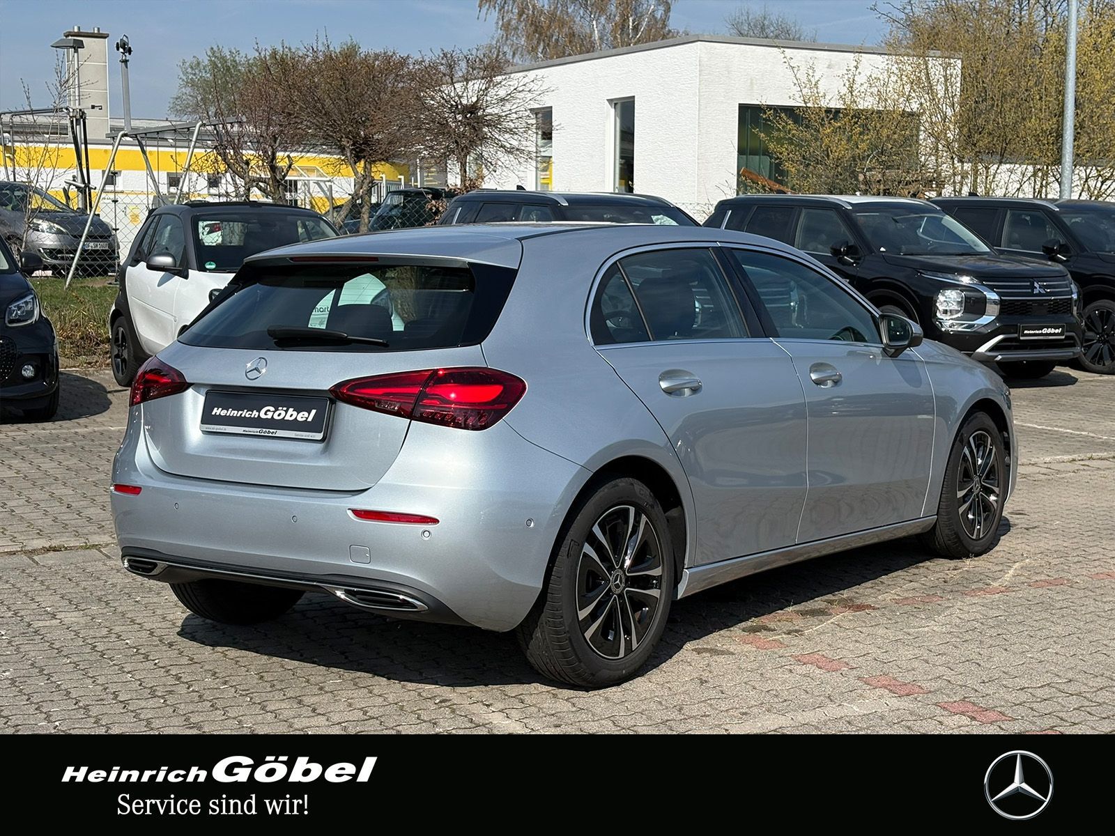 Fahrzeugabbildung Mercedes-Benz A 180 Progressive*KAMERA*LED*SPURHALTE*