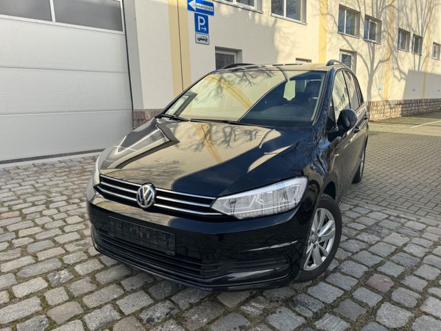 Volkswagen Touran 2.0 TDI/Led/7Sitzer/PDC/Navi/Xenon