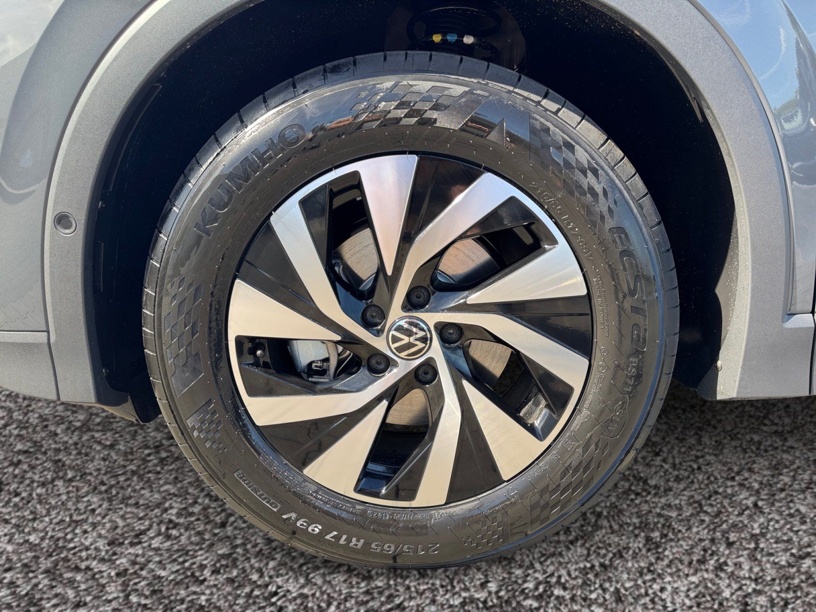 Volkswagen Tiguan - Bild 8