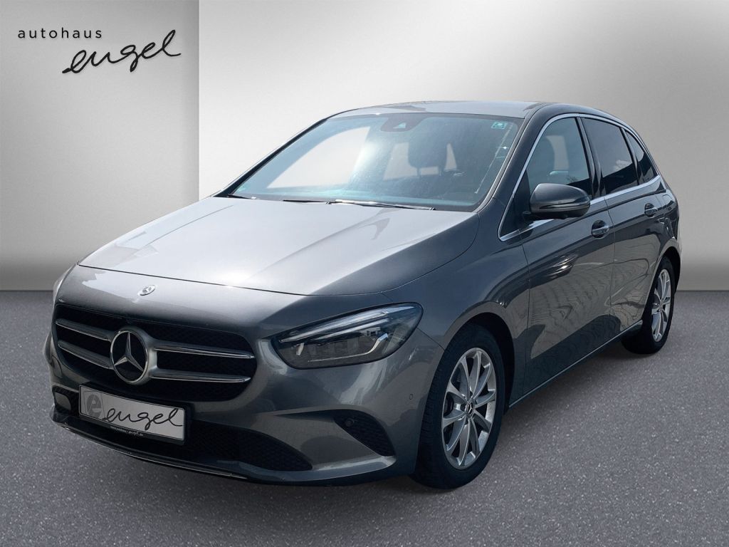 Mercedes-Benz B 220