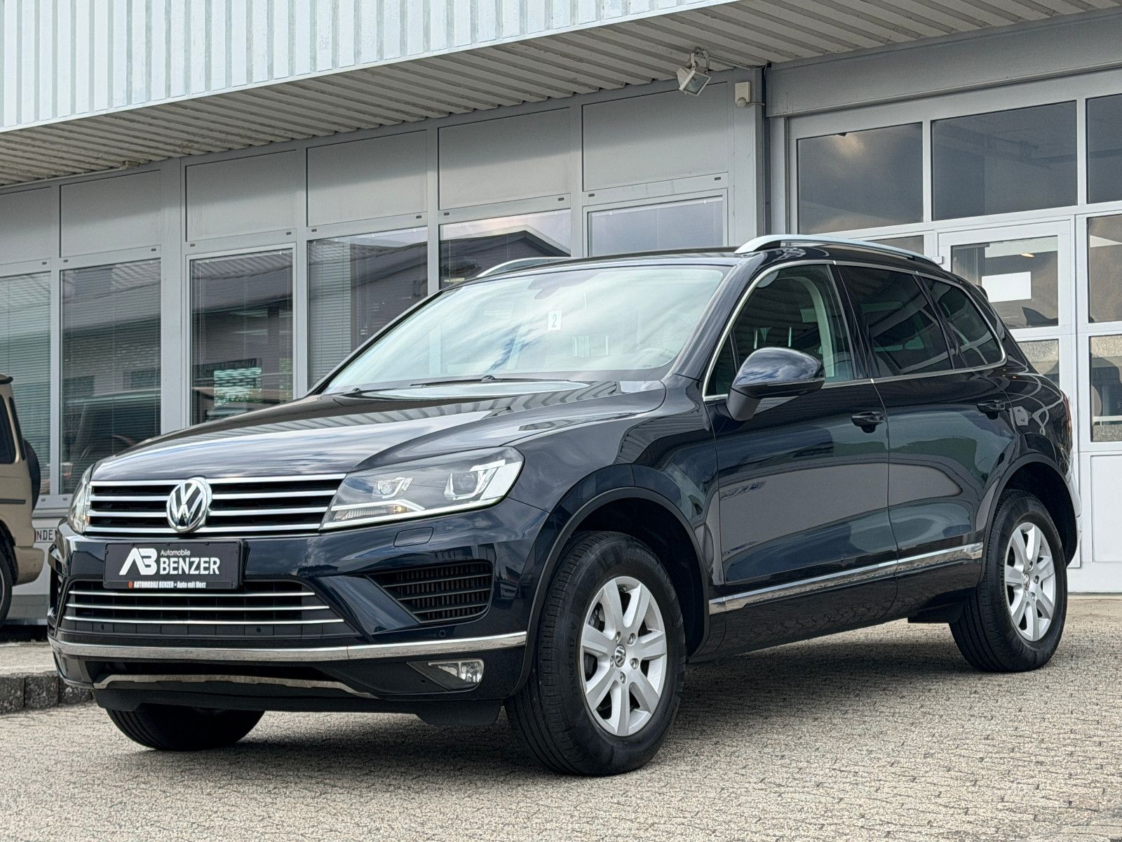 Fahrzeugabbildung Volkswagen Touareg V6 TDI Terrain Tech 4Mot/NAVI/LED/LEDER