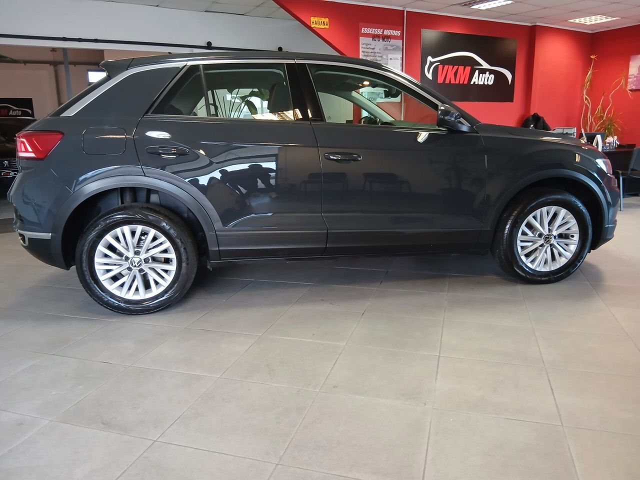 Volkswagen T-Roc 2.0 TDI 116CV GARANTITA imagem 3