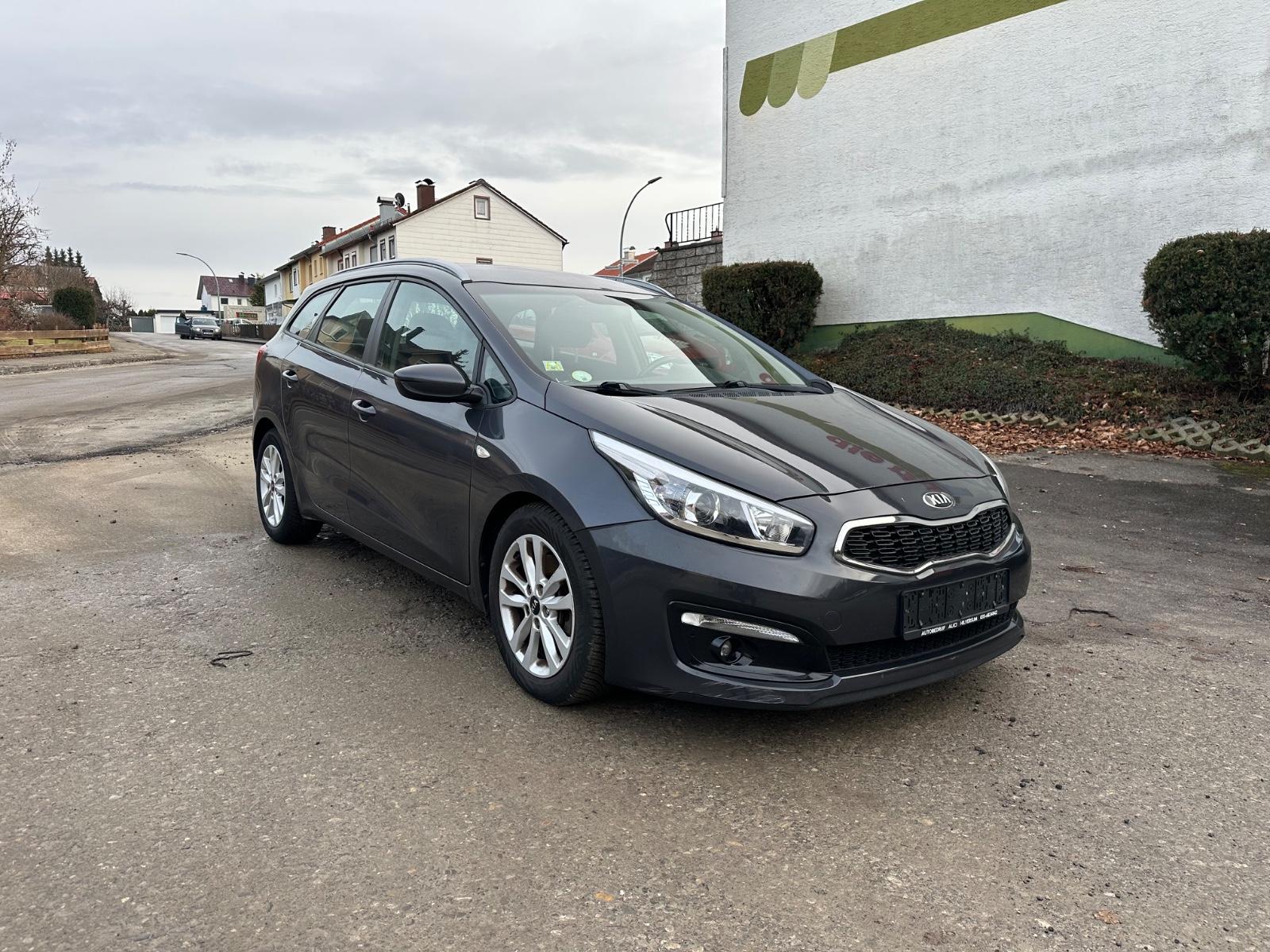 Kia cee'd Business 136 Ps Automatik Navi