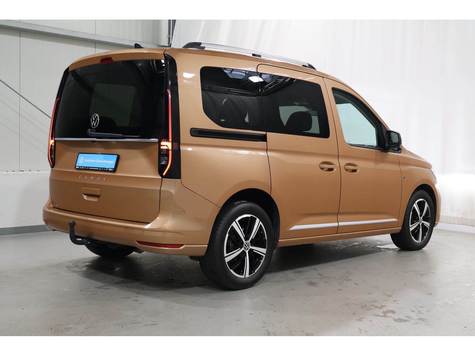 Volkswagen Caddy 1.5 TSI DSG AHK ACC SHZ LED Style foto 5