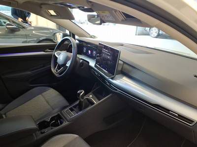 Volkswagen Golf VIII 1.5 TSI ENERGY Pano Navi RFK ACC foto 4