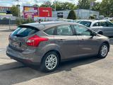Ford Focus Lim. Titanium HU NEU/SERVICE NEU/MOTOR NEU - Ford Focus: Motor