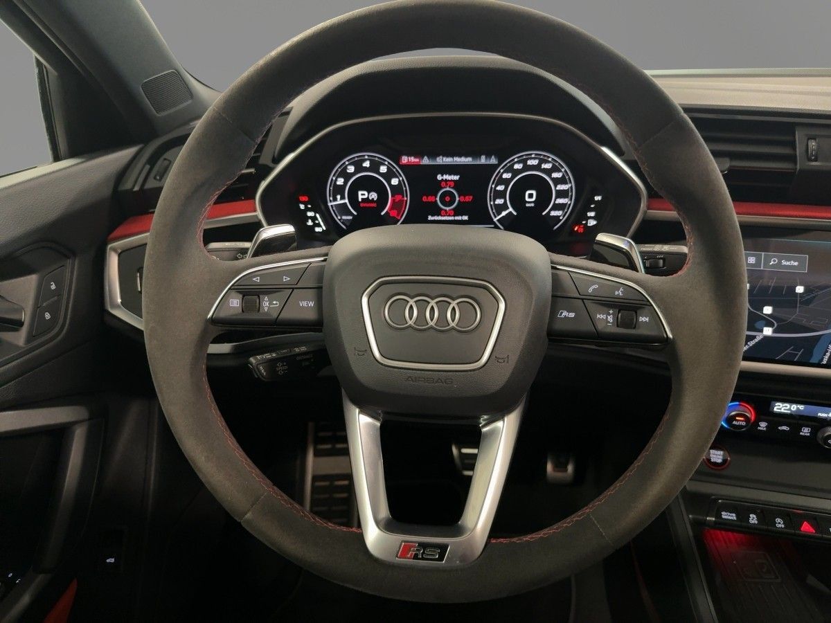 Audi RSQ3 - Bild 13