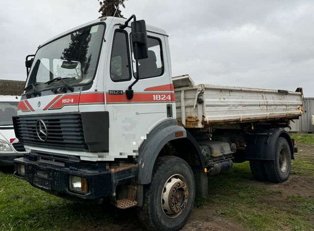 Mercedes-Benz 1824 4x4 Kipper