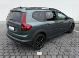 Dacia Jogger Hybrid 140 Extreme mit Garantie bis 08/28 - Dacia Jogger mit Hybrid-Antrieb