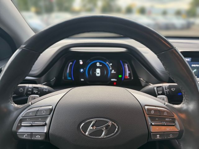 Fahrzeugabbildung Hyundai IONIQ Premium Elektro LEDER+NAVI+KAMERA+LED+UVM+