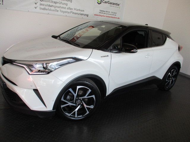 Fahrzeugabbildung Toyota C-HR Hybrid Style Selection