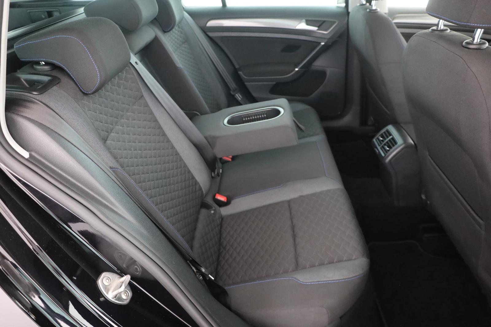 Volkswagen Golf VII Variant 1.0 TSI Join Navi Sitzheizung