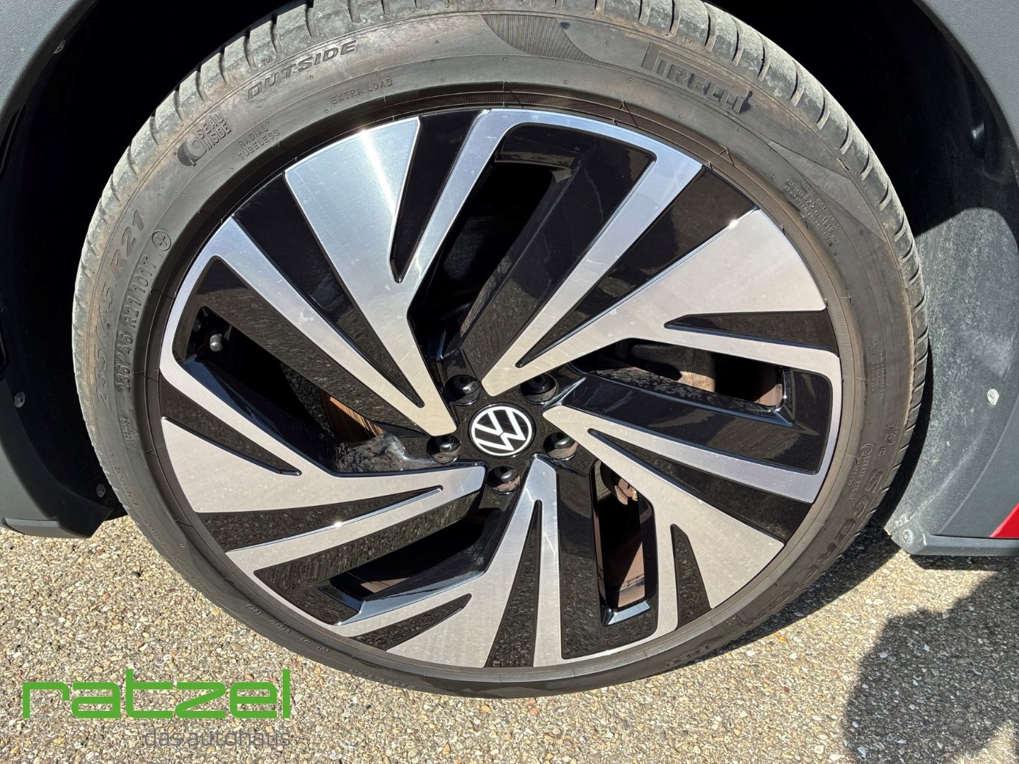 Fahrzeugabbildung Volkswagen ID.5 Pro Performance 77 kWh Wärmepumpe Sportpake