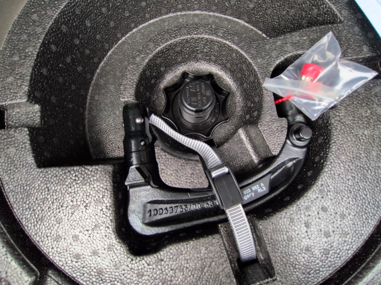 T-Roc R-Line 1.5 TSI DSG MATRIX+KAMERA+SHZ+