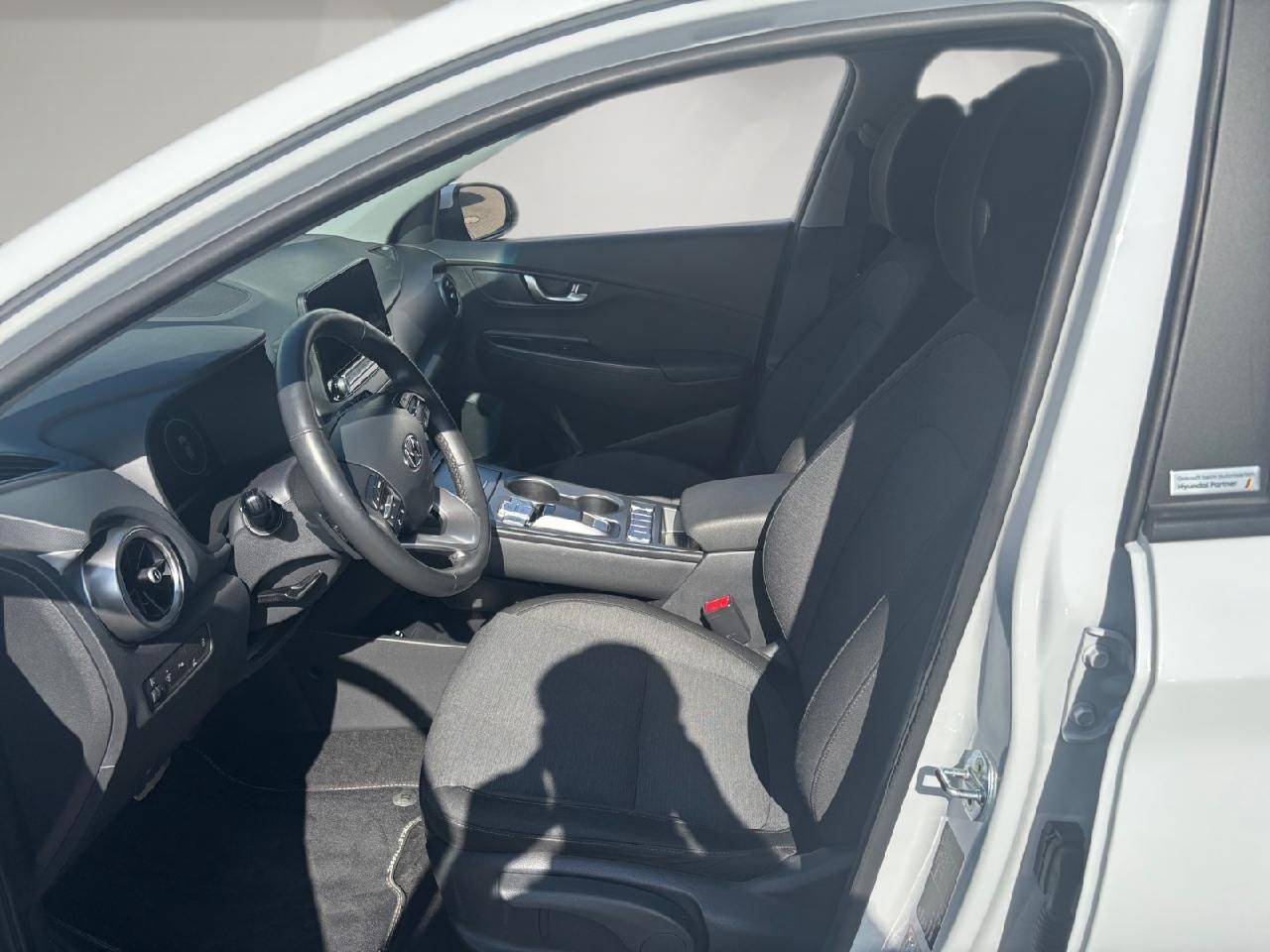 Fahrzeugabbildung Hyundai Kona Trend Elektro 2WD