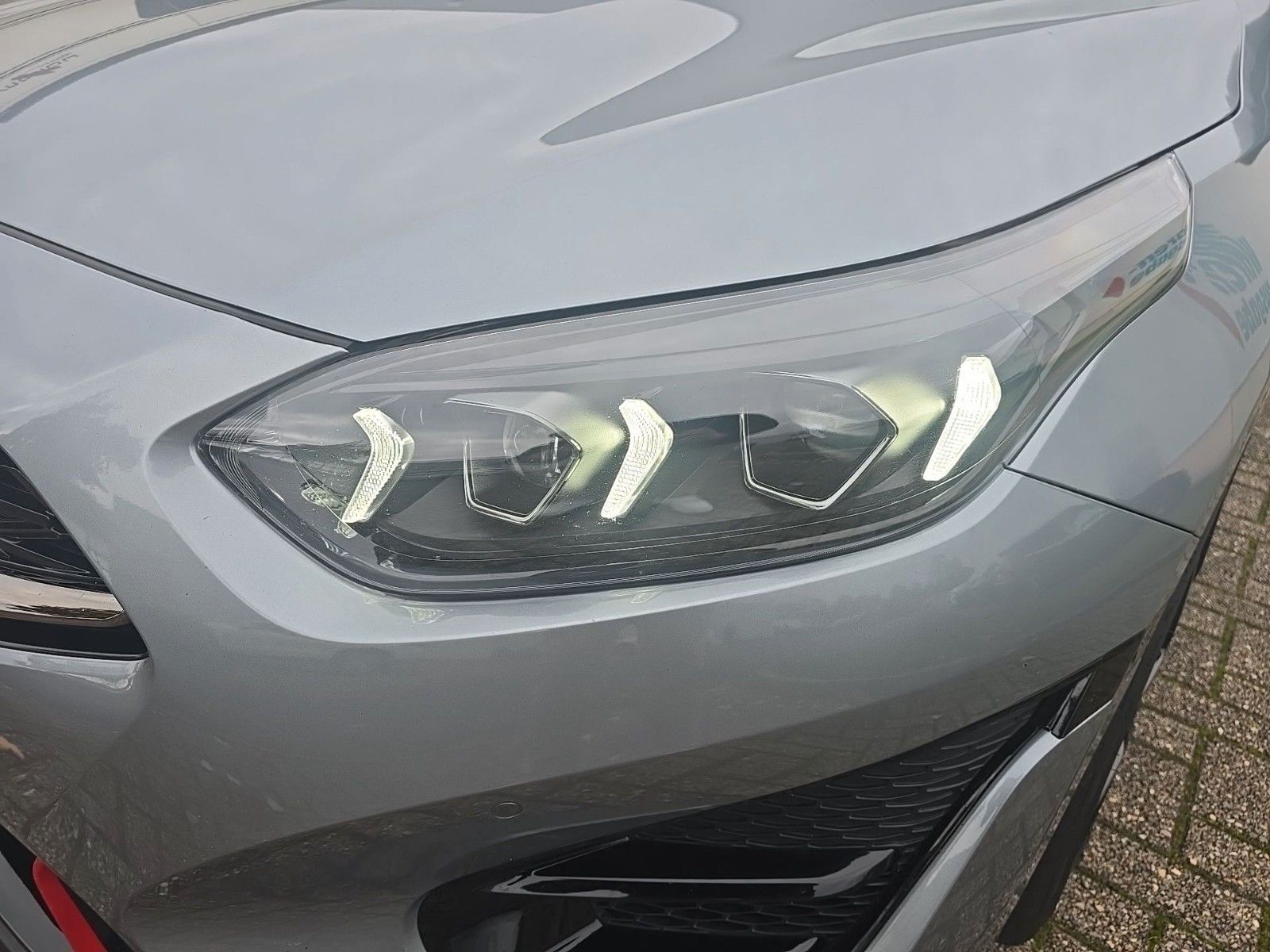 Fahrzeugabbildung Kia ProCeed 1.6 T-GDI DCT GT WKR Bastuck JBL KOM