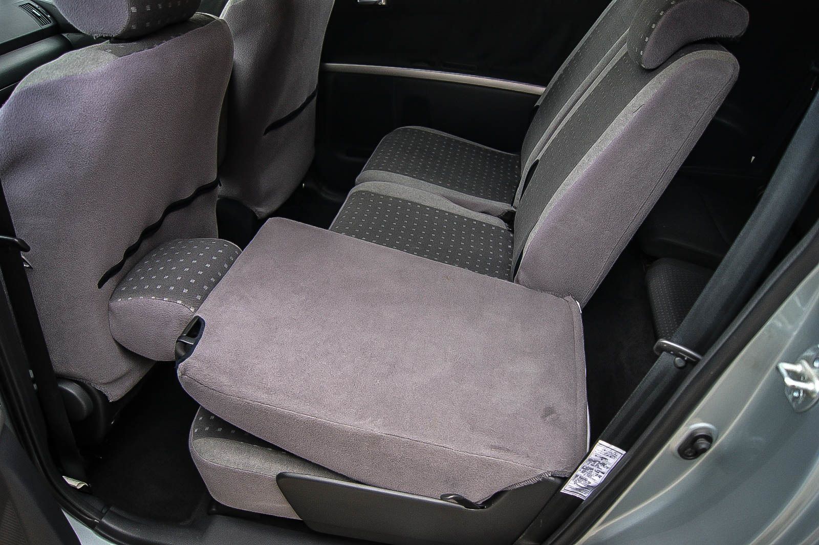 Fahrzeugabbildung Toyota Corolla Verso 1.8 Team 7-SITZER FAMILIENBESITZ
