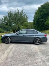 BMW Bmw 330i F30 M Sport Facelift Shadow Deuts... - BMW 3er F30 mit Facelift
