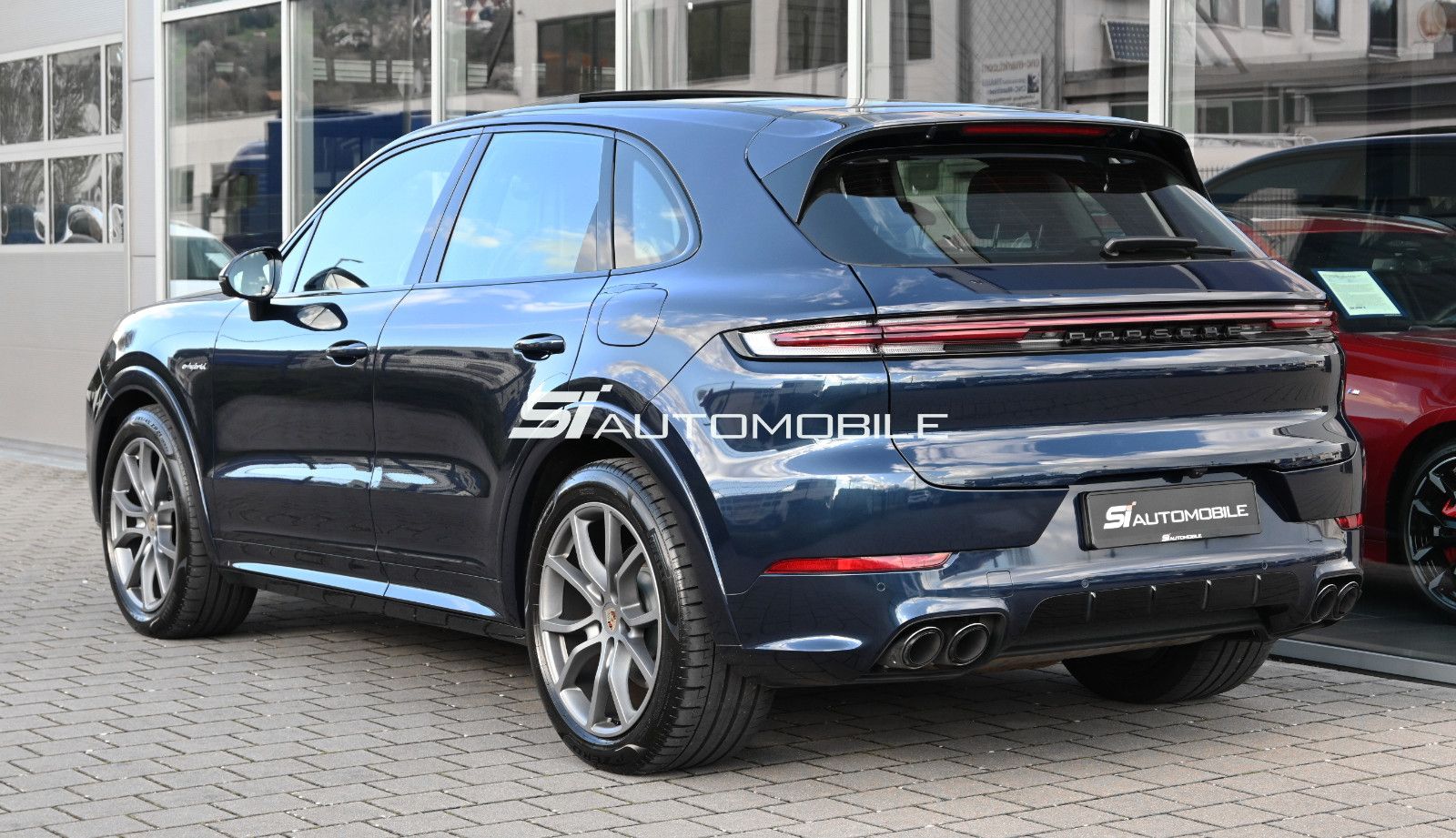 Fahrzeugabbildung Porsche Cayenne E-Hybrid SPORT DESIGN °UVP 156.695€°PDCC
