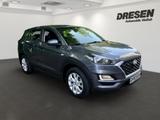Hyundai Tucson 1,6 Automatik+Navi+Rückfahrkamera+Allwett - Hyundai TUCSON Gebrauchtwagen in Düsseldorf