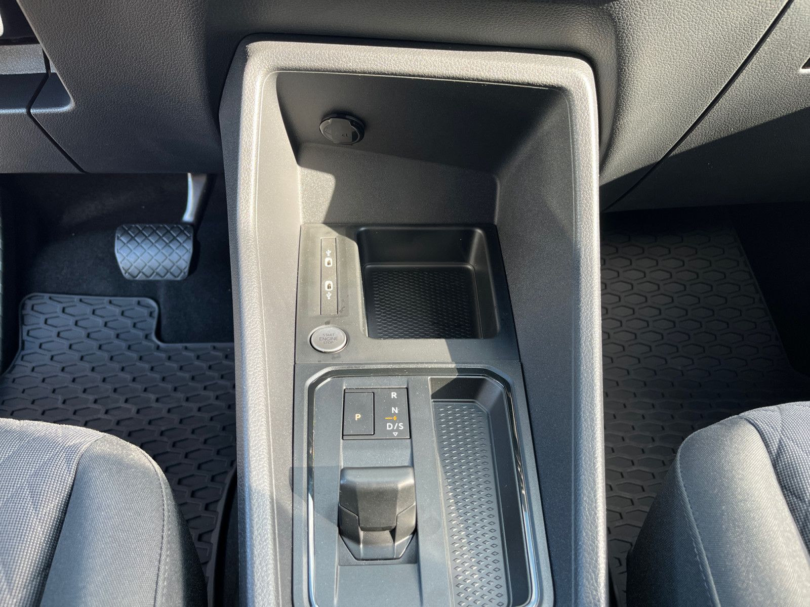 Volkswagen Caddy Maxi - Bild 8