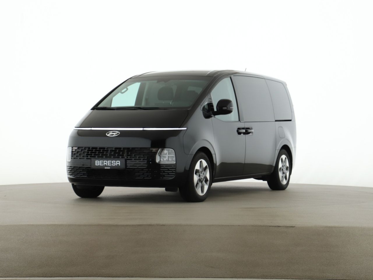 Hyundai Staria – Bild 2