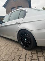 BMW 325i - E90 - BMW 325 aus 2008: 325i